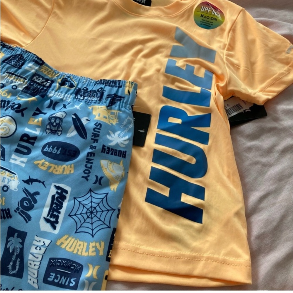 Hurley Active Boy Shorts set - Picture 8 of 8